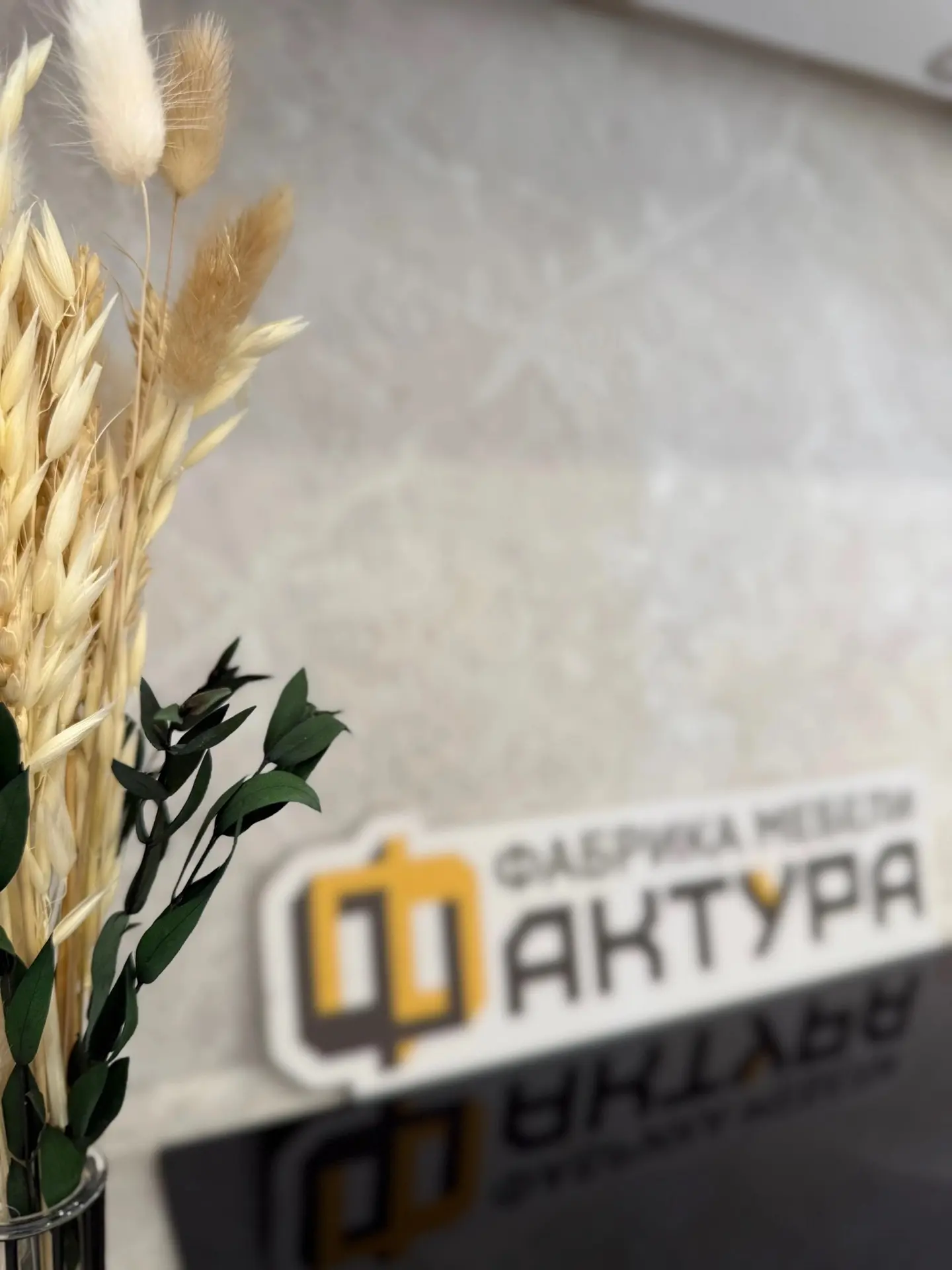 Светлая кухня: элегантность в деталях ✨