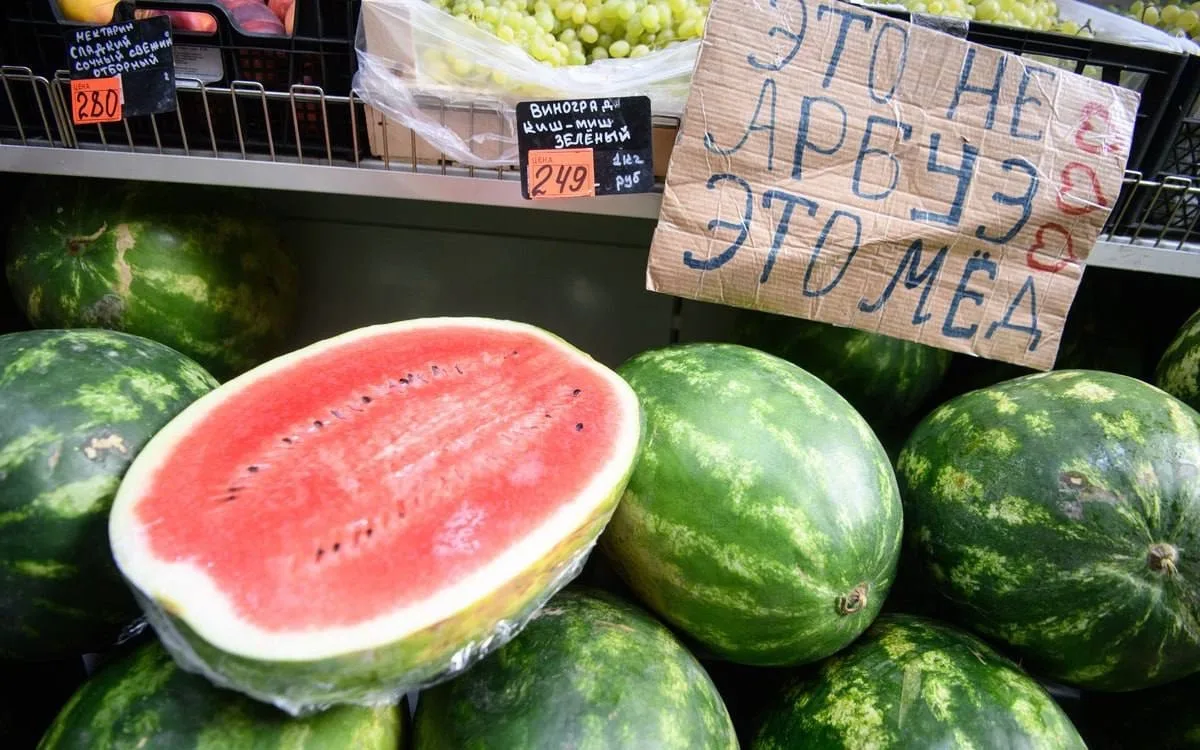 🍉 Роспотребнадзор предупредил об опасности покупных РАЗРЕЗАННЫХ арбузов.