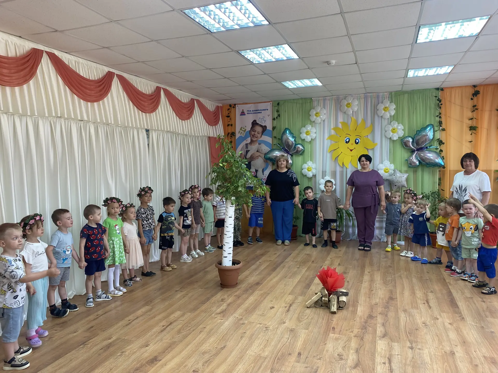 В рамках года дошкольного образования, в МБДОУ детском саду № 17 "Колобок" реализуется программа "Фо