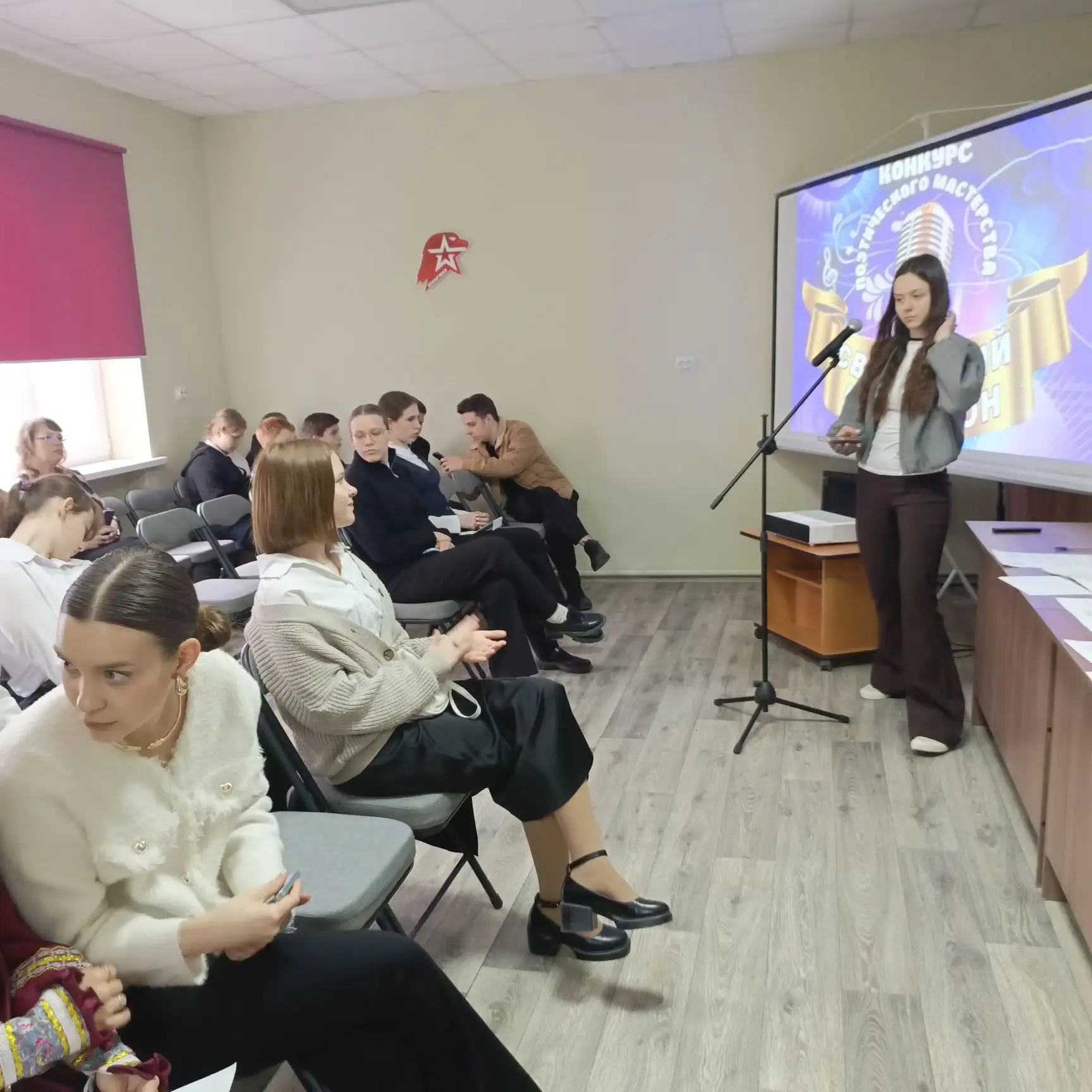 Сегодня, наши лучшие чтецы ❤️ Царегородцева Виолетта, Михайлова Александра, Призова Ксения  приняли 