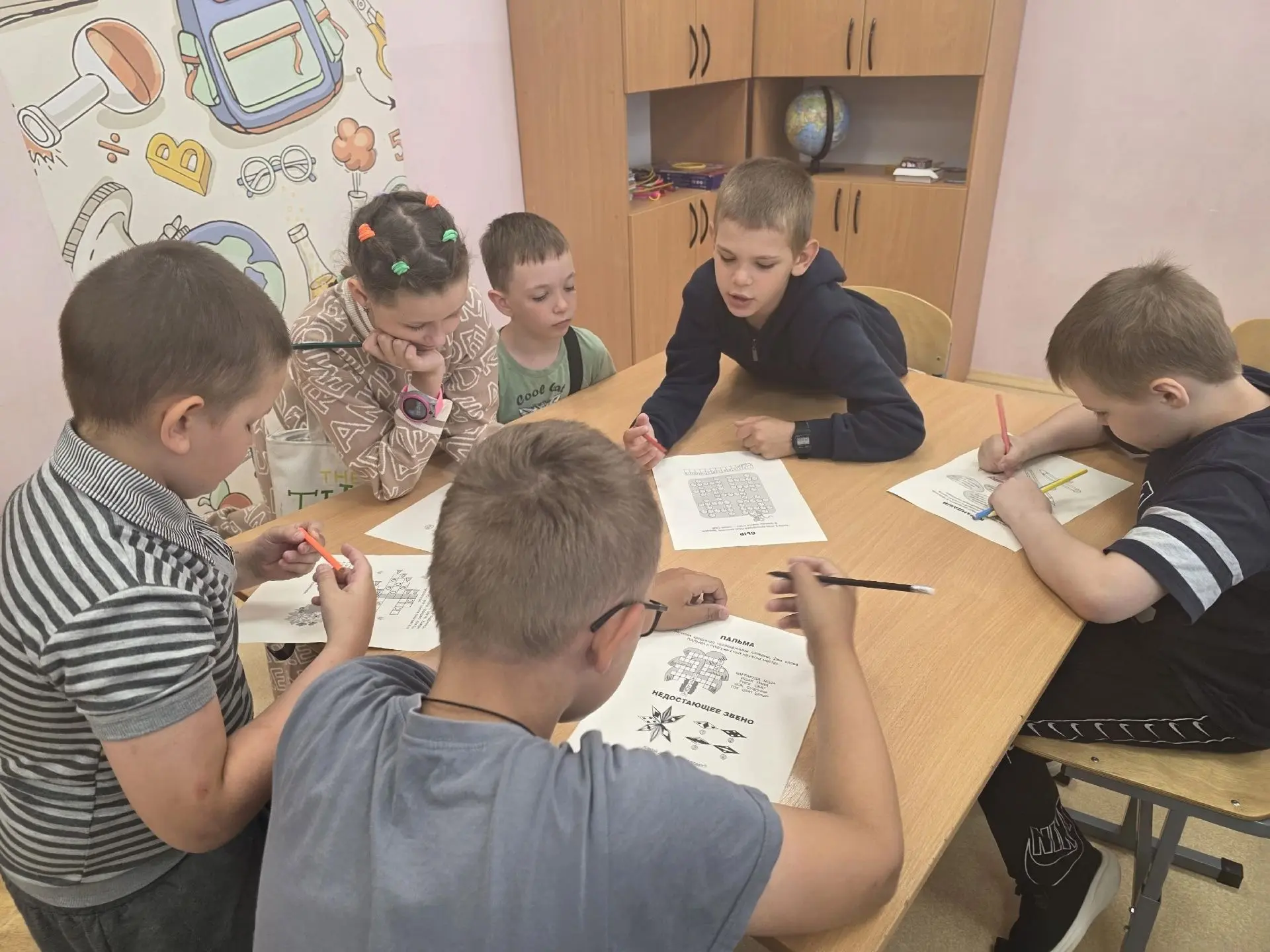 ☀️ День 10 в ДООЛ «Солнышко»: интеллект — это сила! ☀️

Сегодняшний день начался с зарядки и 
завтра