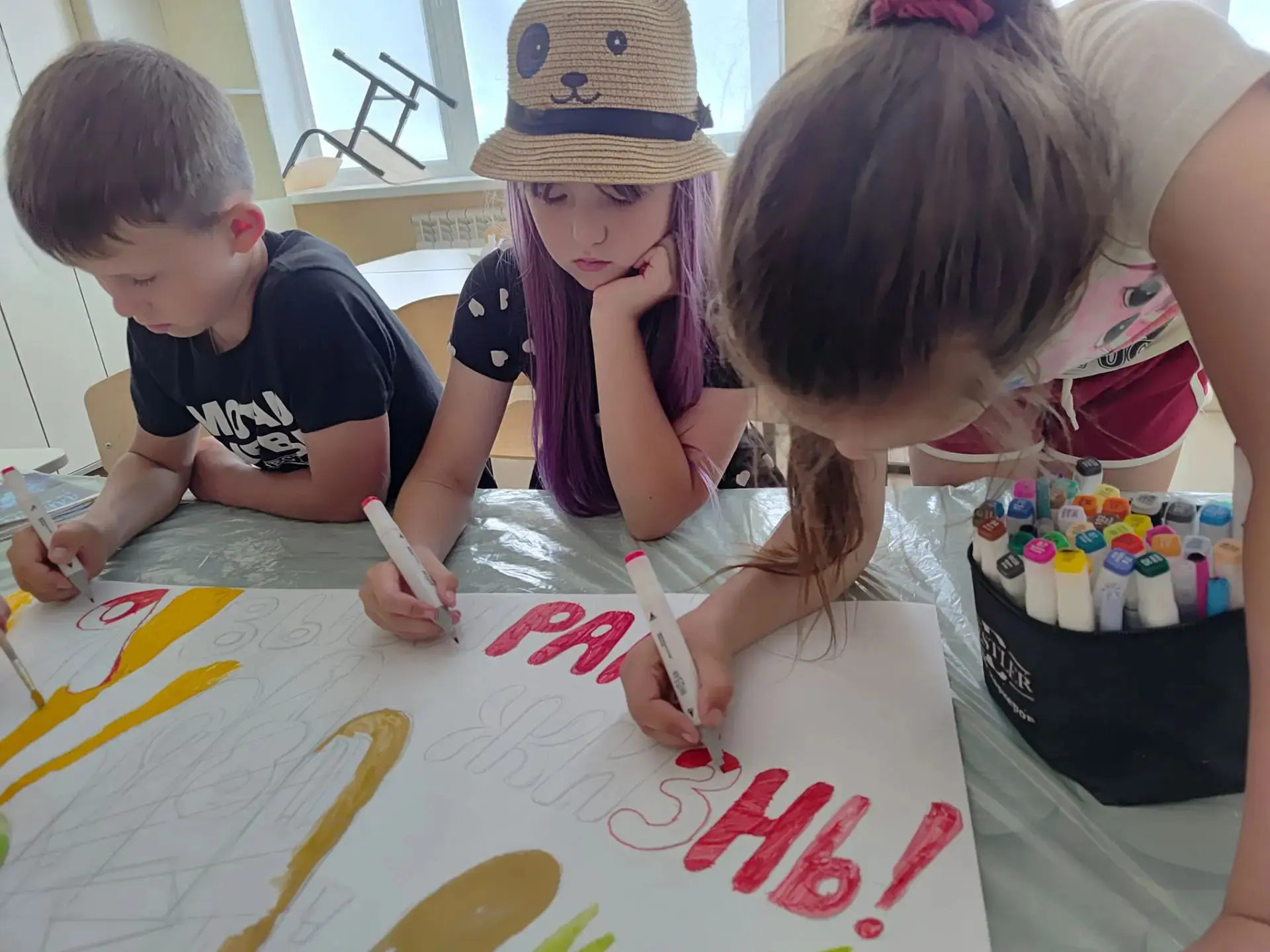 🎨 Творчество против вредных привычек! 🚫

С 26 мая по 26 июня в нашей стране проходит месячник попу
