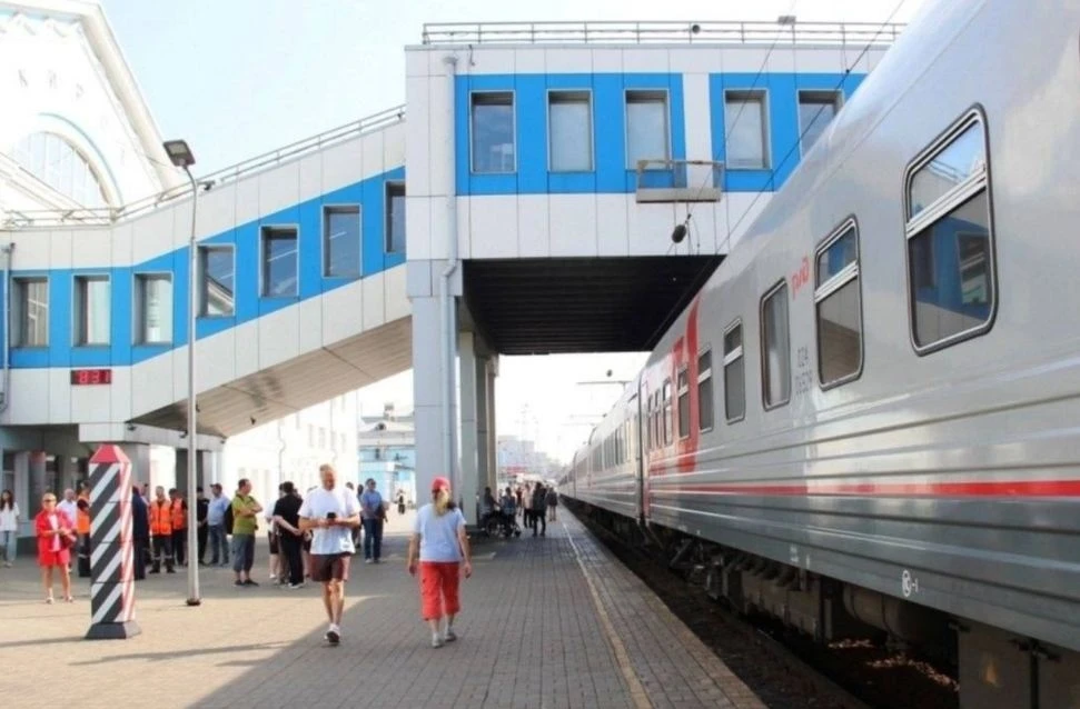 До Москвы пустят дополнительный поезд 
 
Отличная новость для путешественников. На период высокого с