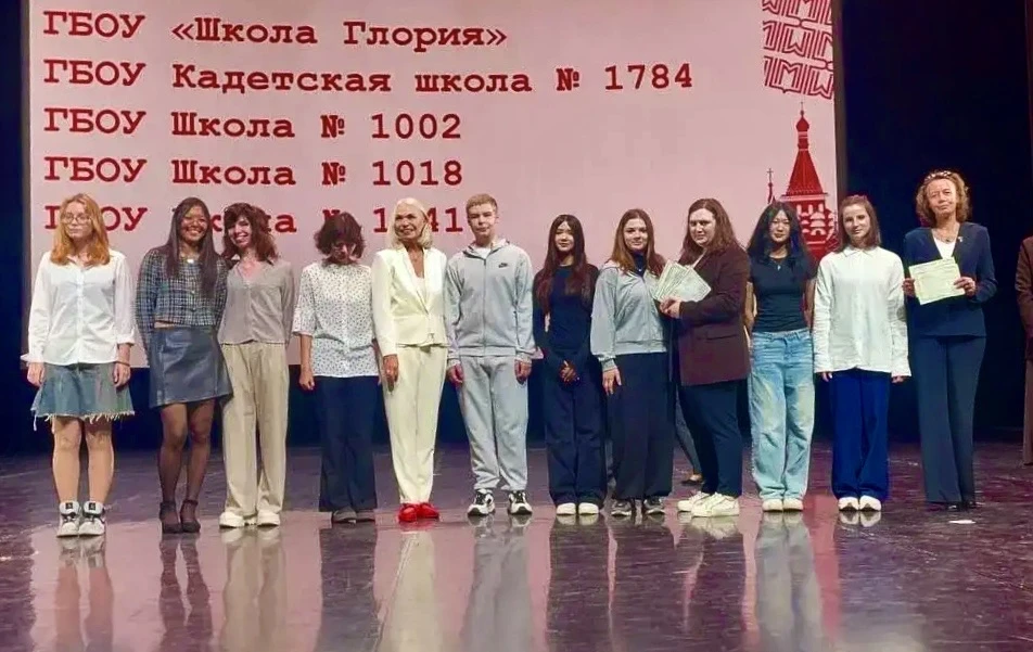 АССИСТЕНТ ЭКСКУРСОВОДА 📍15 мая в Московском дворце пионеров на Воробьевых горах 621 школьнику, сдавш