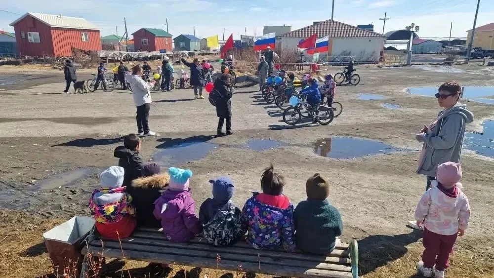 В преддверии и в день празднования Международного дня защиты детей работники органов пр...