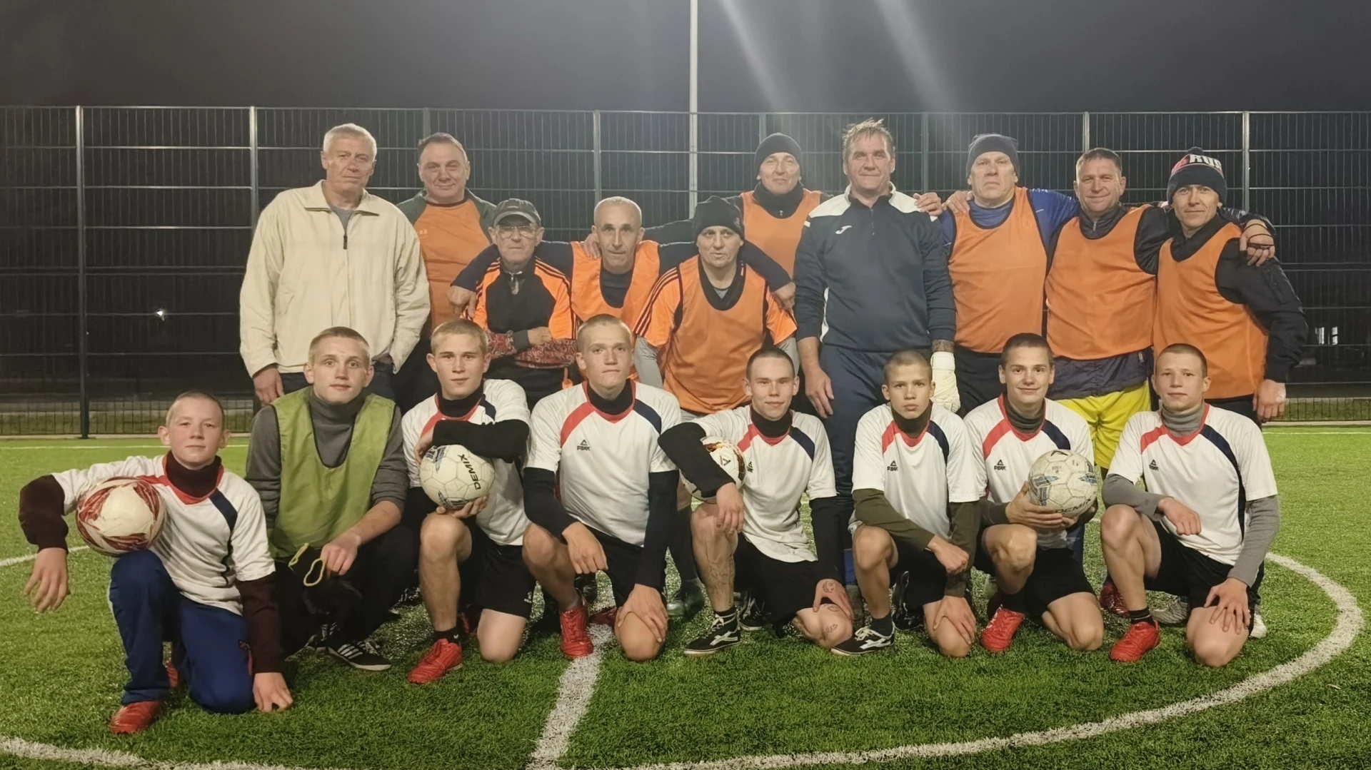 Сила духа и характер: воспитанники СУВУ обыграли ветеранов⚽