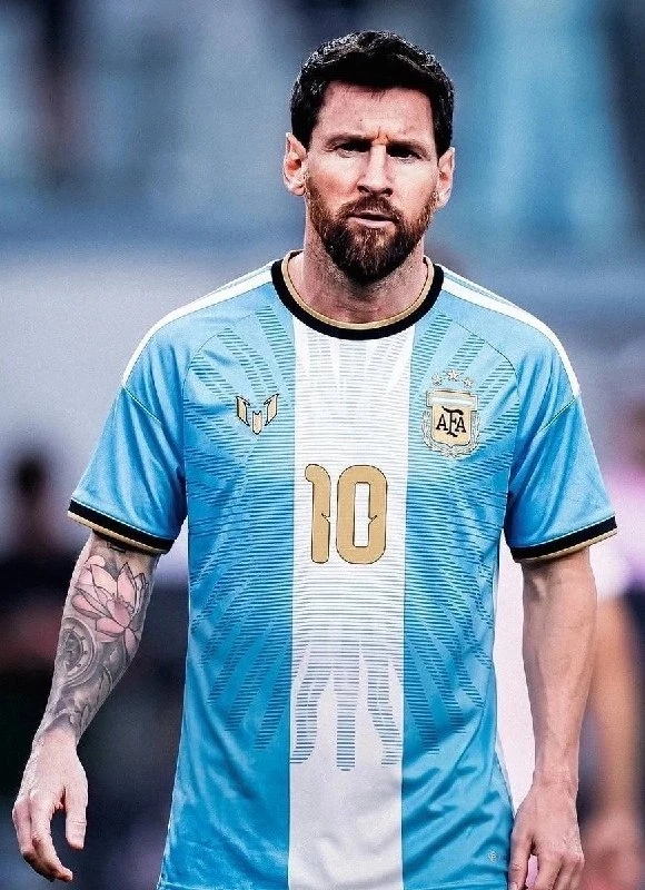 Доступен предзаказ специальных футболок Messi сборной Аргентины!