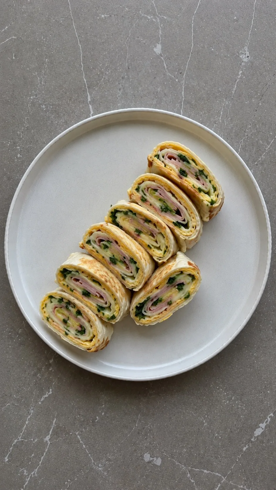 ЯИЧНЫЙ РОЛЛ С ВЕТЧИНОЙ И СЫРОМ В ЛАВАШЕ 🤤
