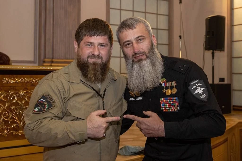 Ассаламу 1алайкум! Поздравляю с днем рождения кавалера ордена Кадырова, командира специ...
