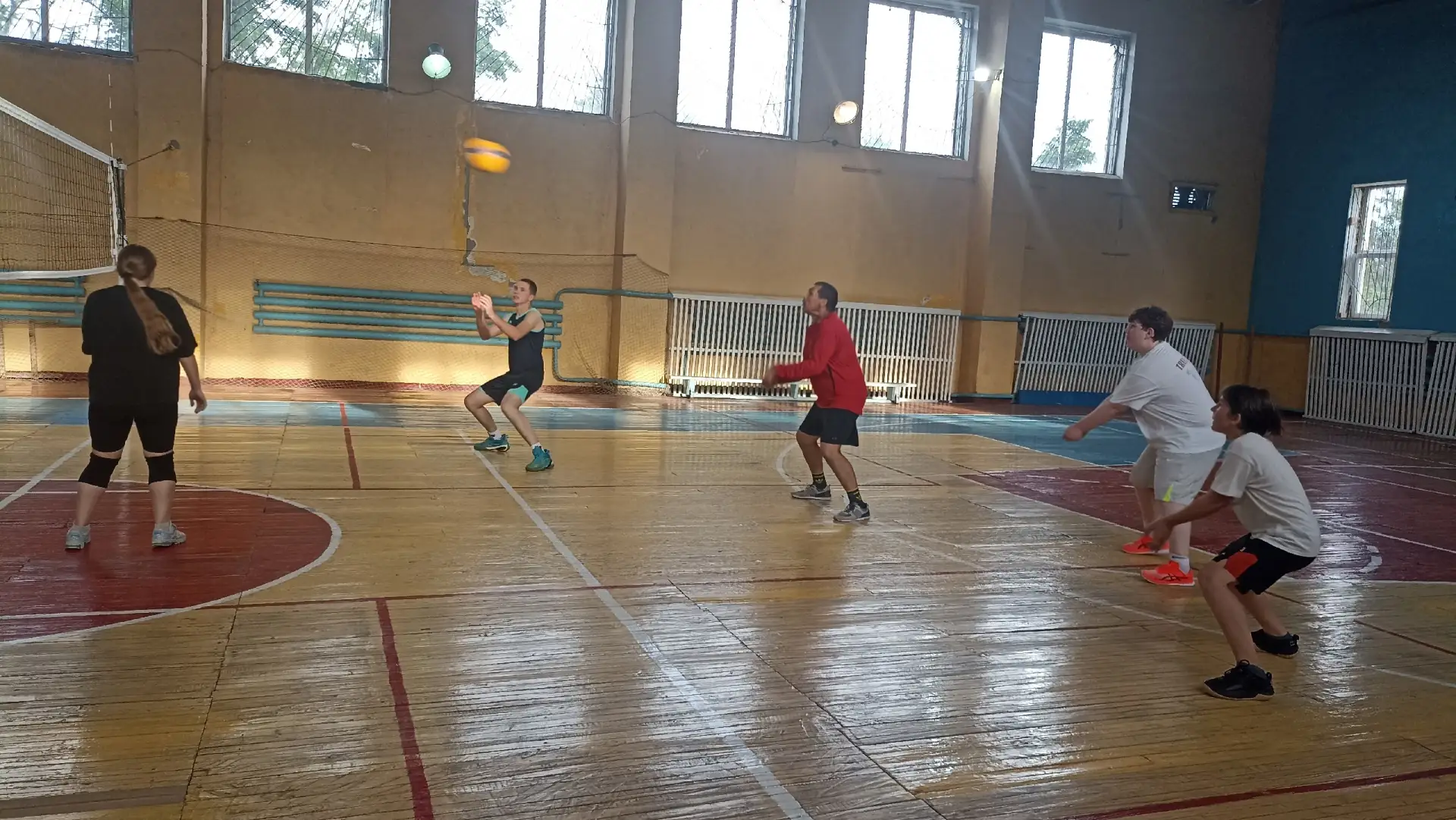 11 июня 2026 года на базе спортзала "Кристалл " Муниципального бюджетного учреждения "Петровский ком