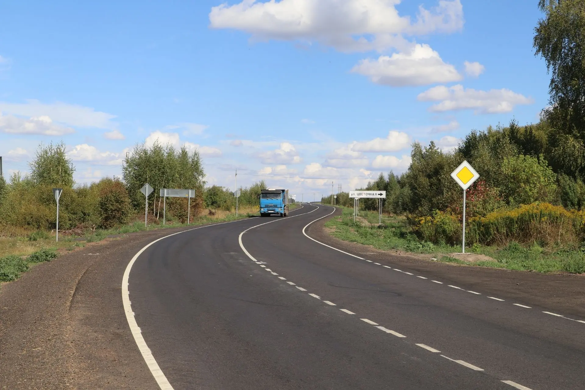 🚛 В Железногорском районе отремонтировали 14,8 км автодороги