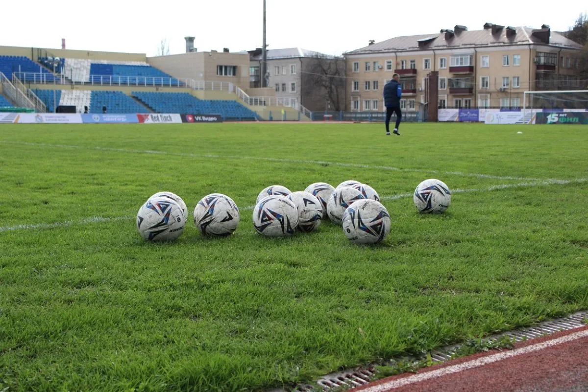 Футболисты "Авангарда" сыграют на выезде в Рязани