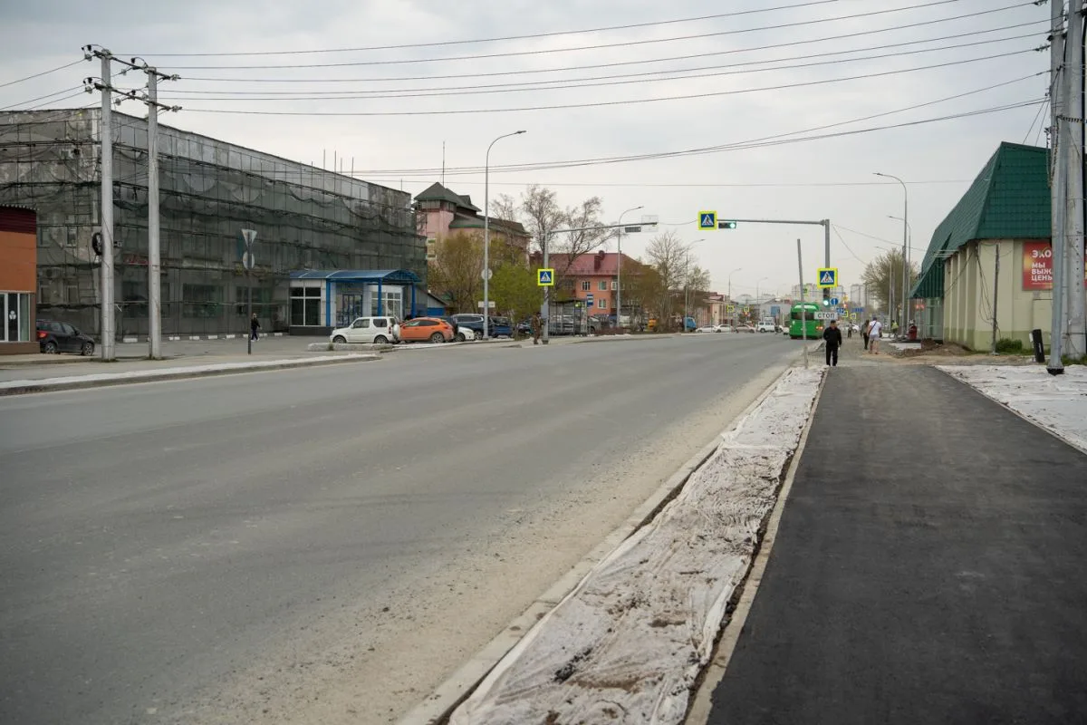 🔧📍Завершаются работы по капитальному ремонту первого участка проспекта Мира  На участке от улицы Сах