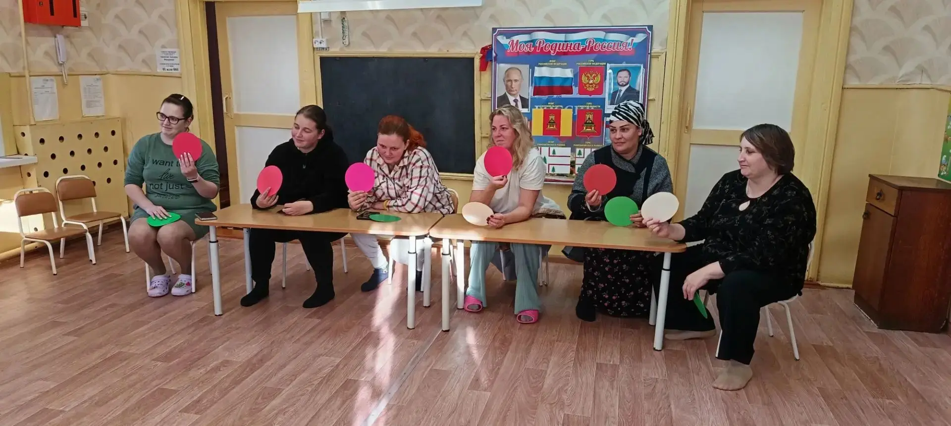 В МДОУ детский сад N 6 состоялось родительское собрание на тему «Правила дорожного движ...