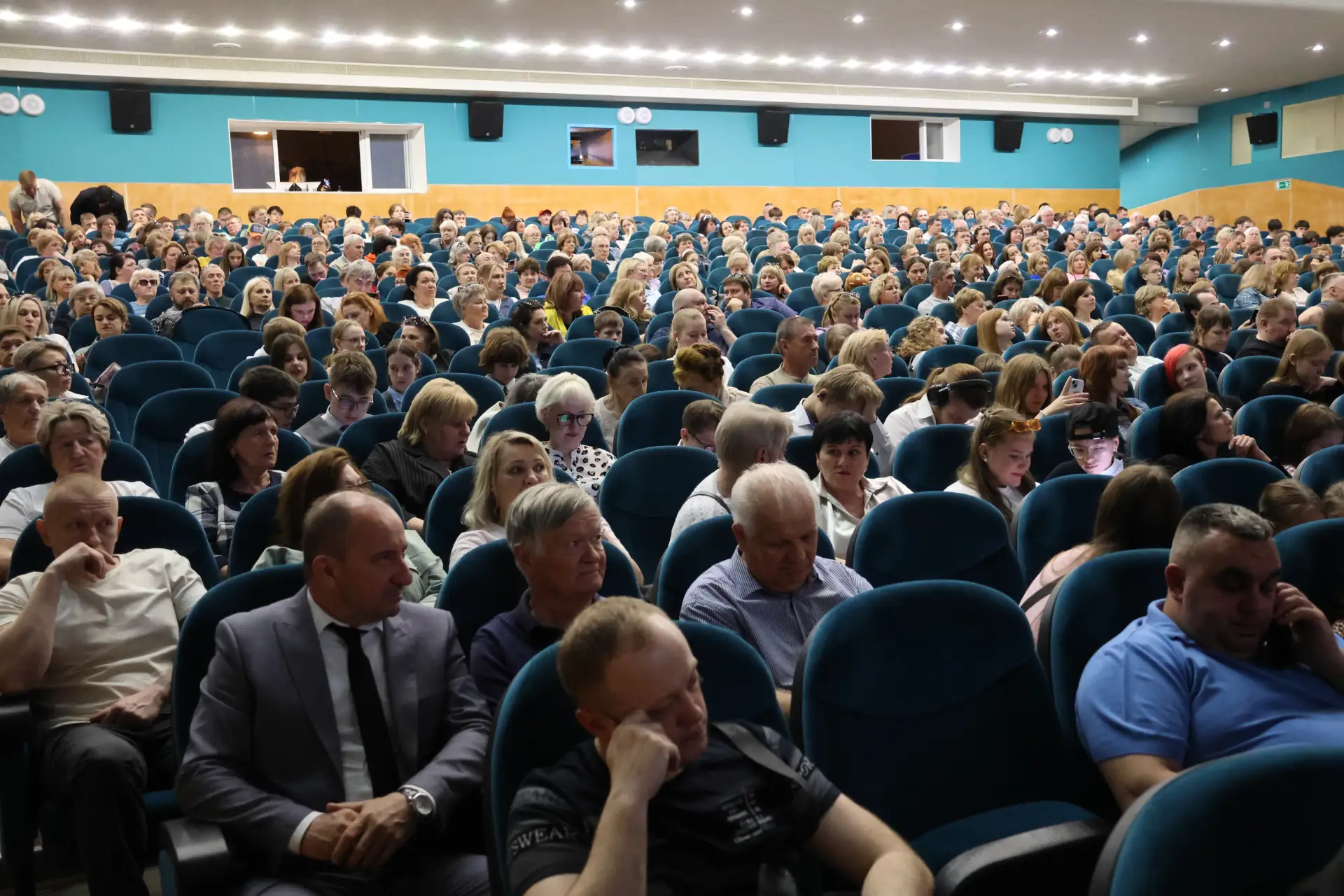 В Новомосковске состоялся эксклюзивный закрытый показ российского художественного фильма «Пёс Рыжий»