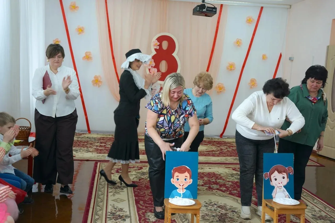 Праздничное мероприятие в  МБОУ "Школа современного образования" в дошкольных отделениях "Росинка" и
