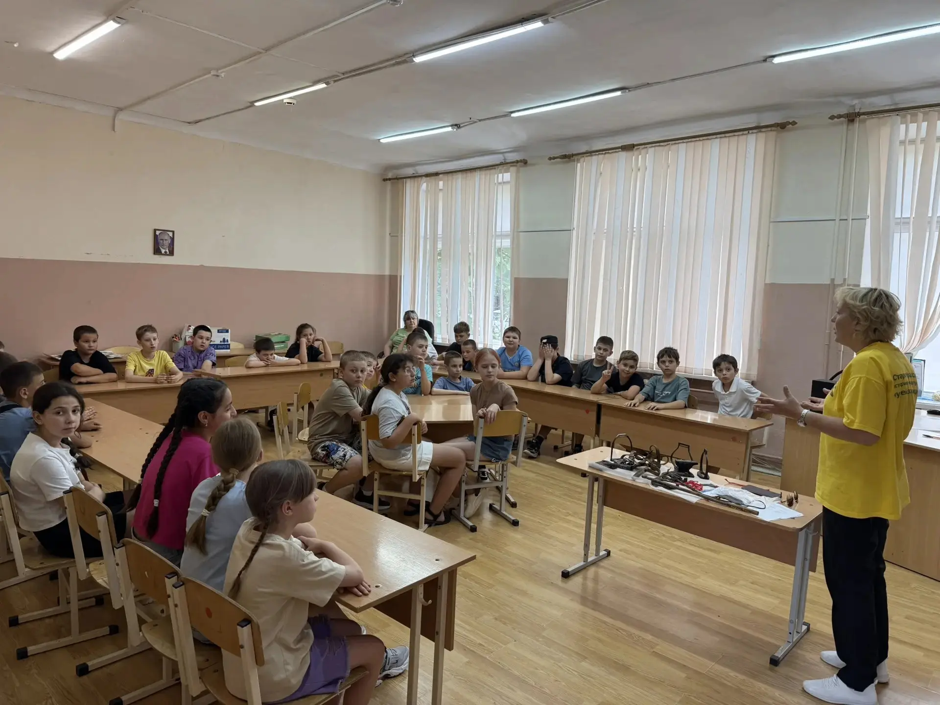 Лагерь «Радуга» 🌈
День 13.
Ребята из нашего лагеря не перестают знакомиться с новыми интересными лю