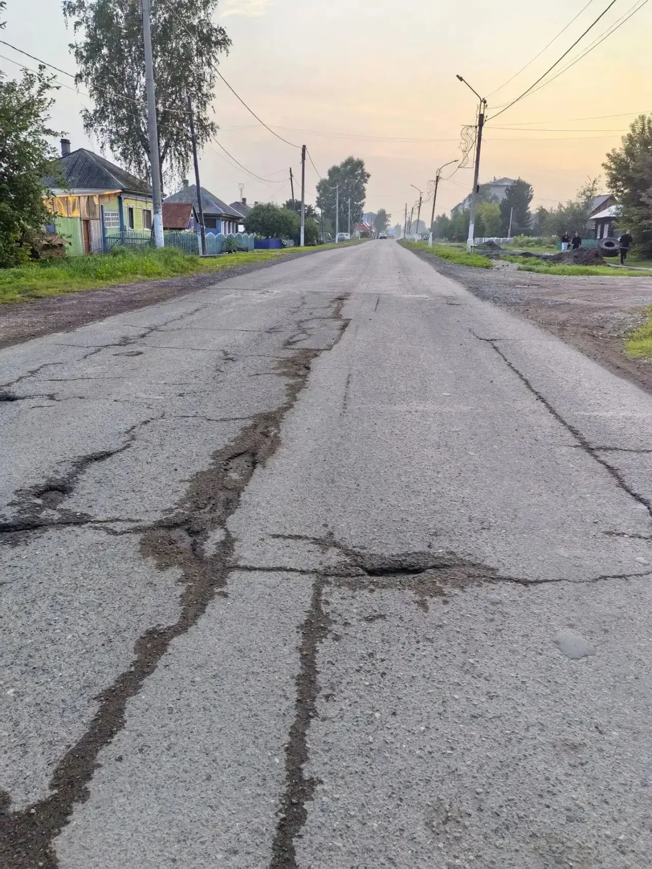🛣 Вместе со снегом растаяла и дорога: в Козульке по требованию прокуратуры отремонтиро...