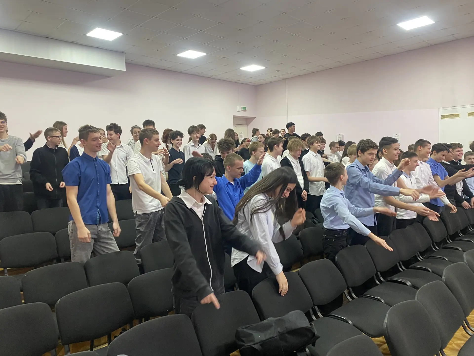 07.04.26г. в рамках недели предметов физико‑математического цикла в 8 классах прошла интеллектуальна