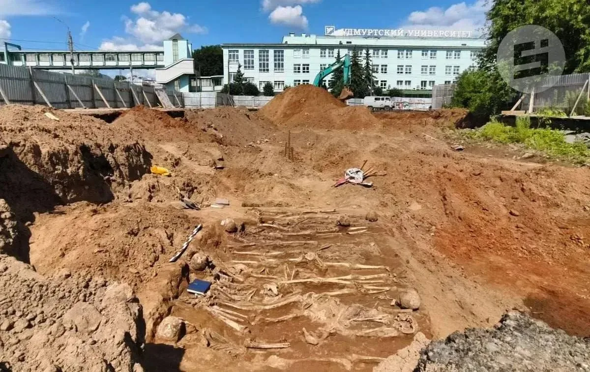 🦴 Возле ижевского университета археологи наткнулись на массовое захоронение