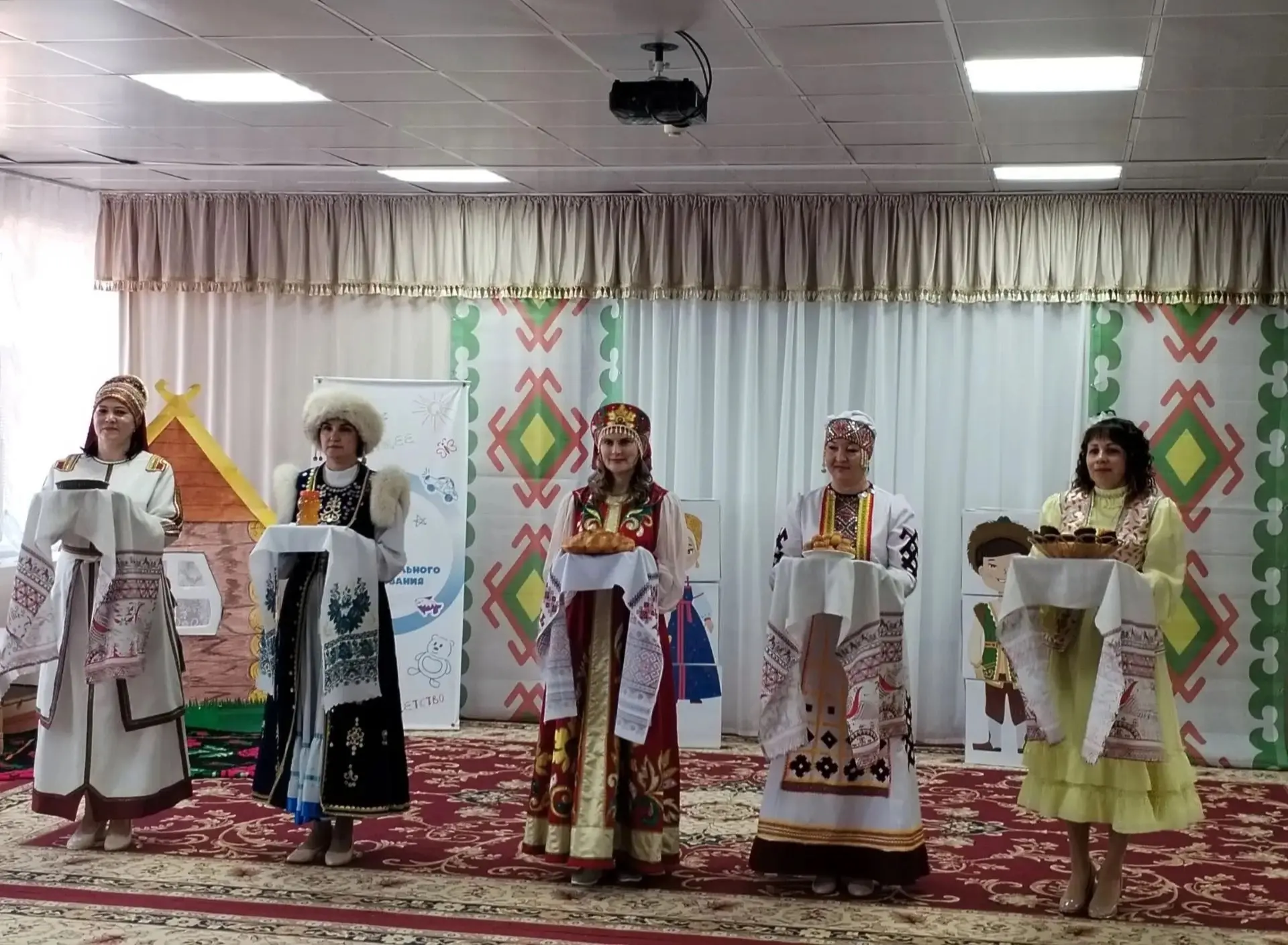 📸 День национального костюма в детском саду!