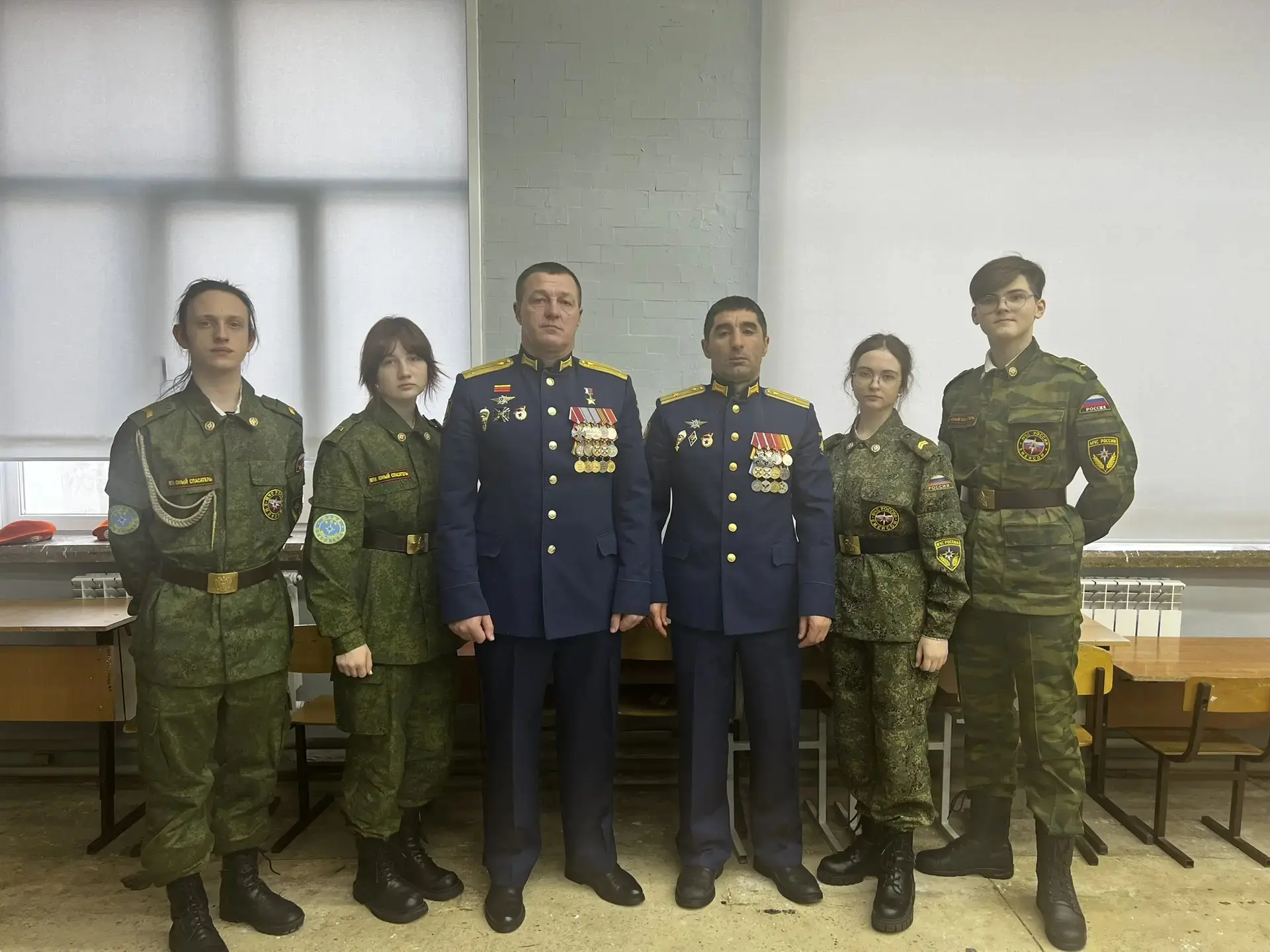 🎗️Священная память: гости из боевого прошлого  1️⃣2️⃣ января наша школа стала местом трогательной вс