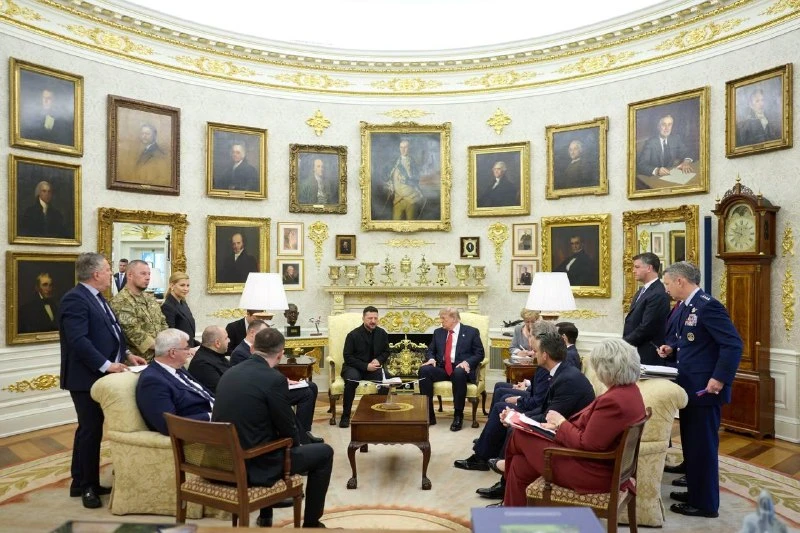 Трамп призвал Зеленского завершить конфликт на Украине: президент США раскрыл детали пе...