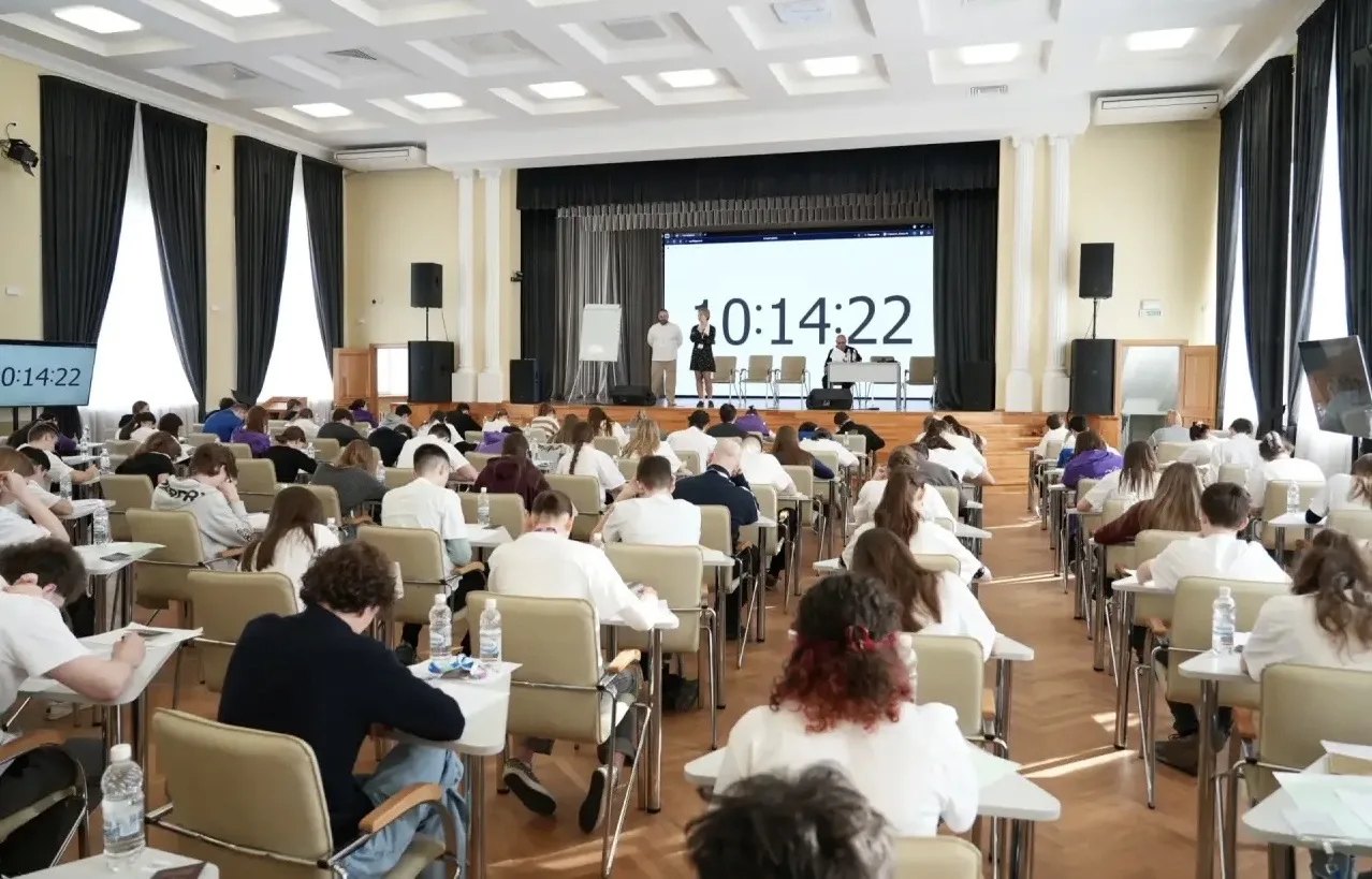 Блестящий результат: ученица 11 класса стала призёром Всероссийской олимпиады школьников  Друзья! Мы