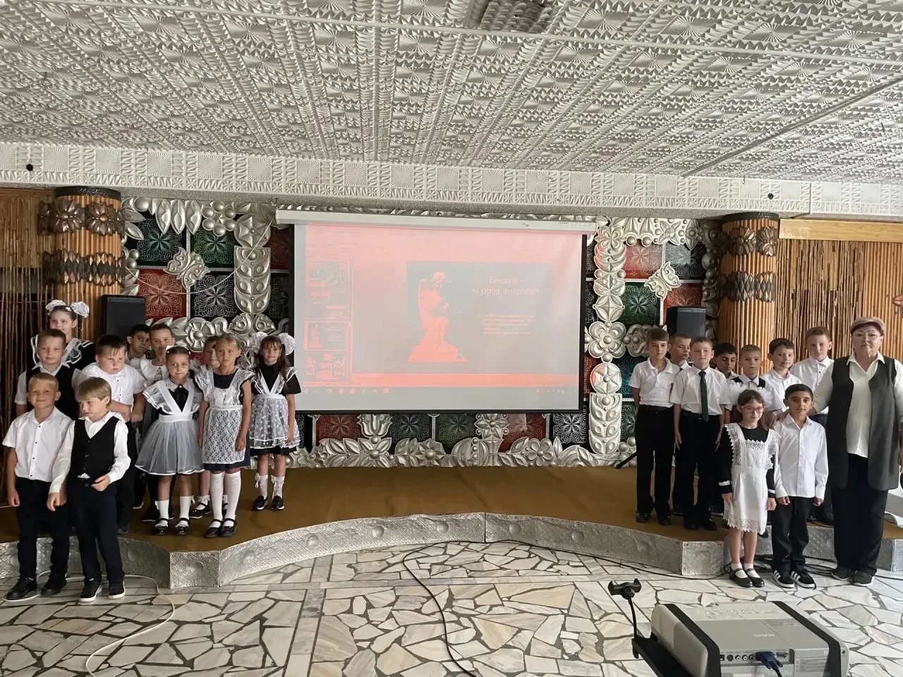 3 сентября — день, который навсегда останется в памяти как символ скорби. 🕯️
