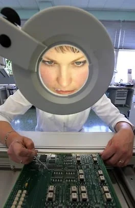 Объединенная микроэлектронная компания планирует приобрести доли в китайских заводах по...