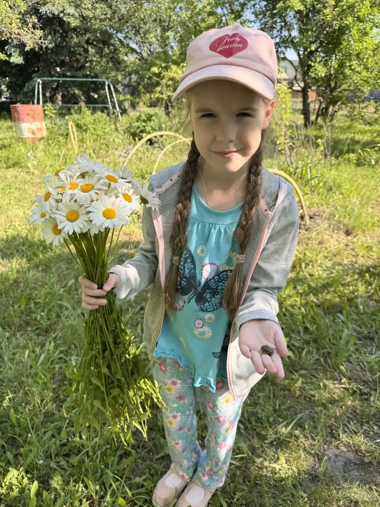 Лето — это маленькая жизнь! ☀️

Пока школьные коридоры пустуют, наши ученики покоряют новые горизонт