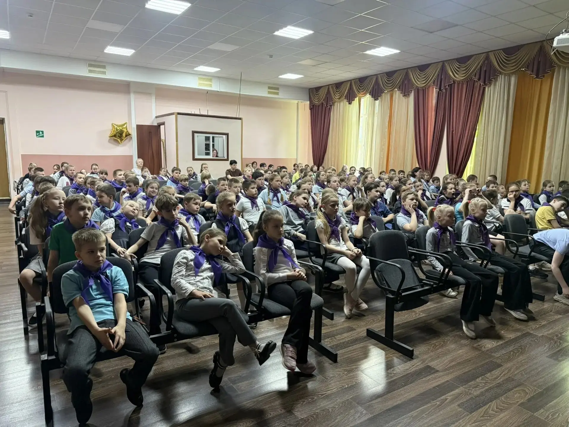 «Разговоры о важном»: Ценности, которые нас объединяют Сегодня, 18.05.2026, в нашей школе №13 с углу