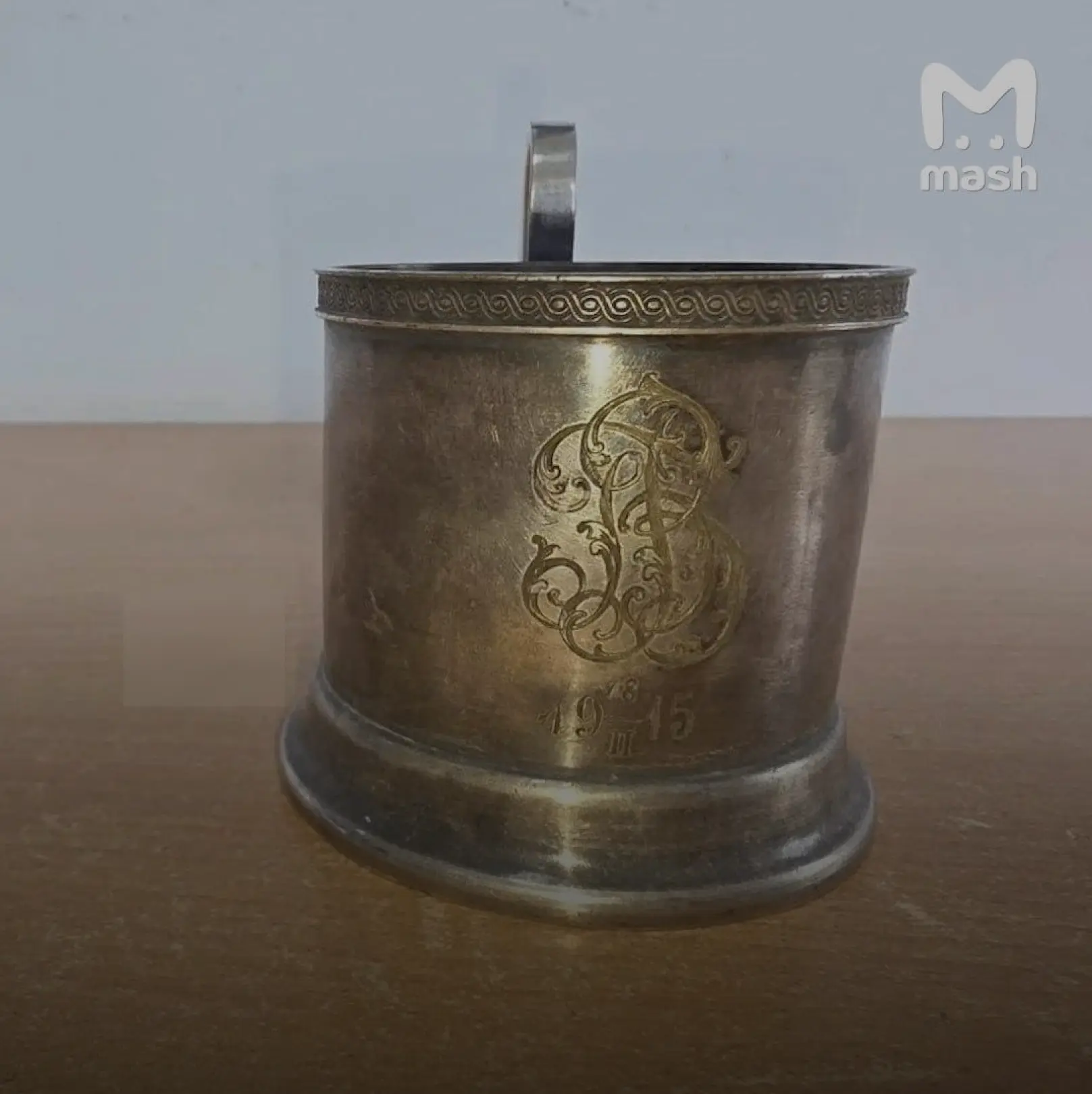 🤯 Туристке может грозить штраф или условный срок из-за шутки незнакомца.  Жительница Кисловодска при