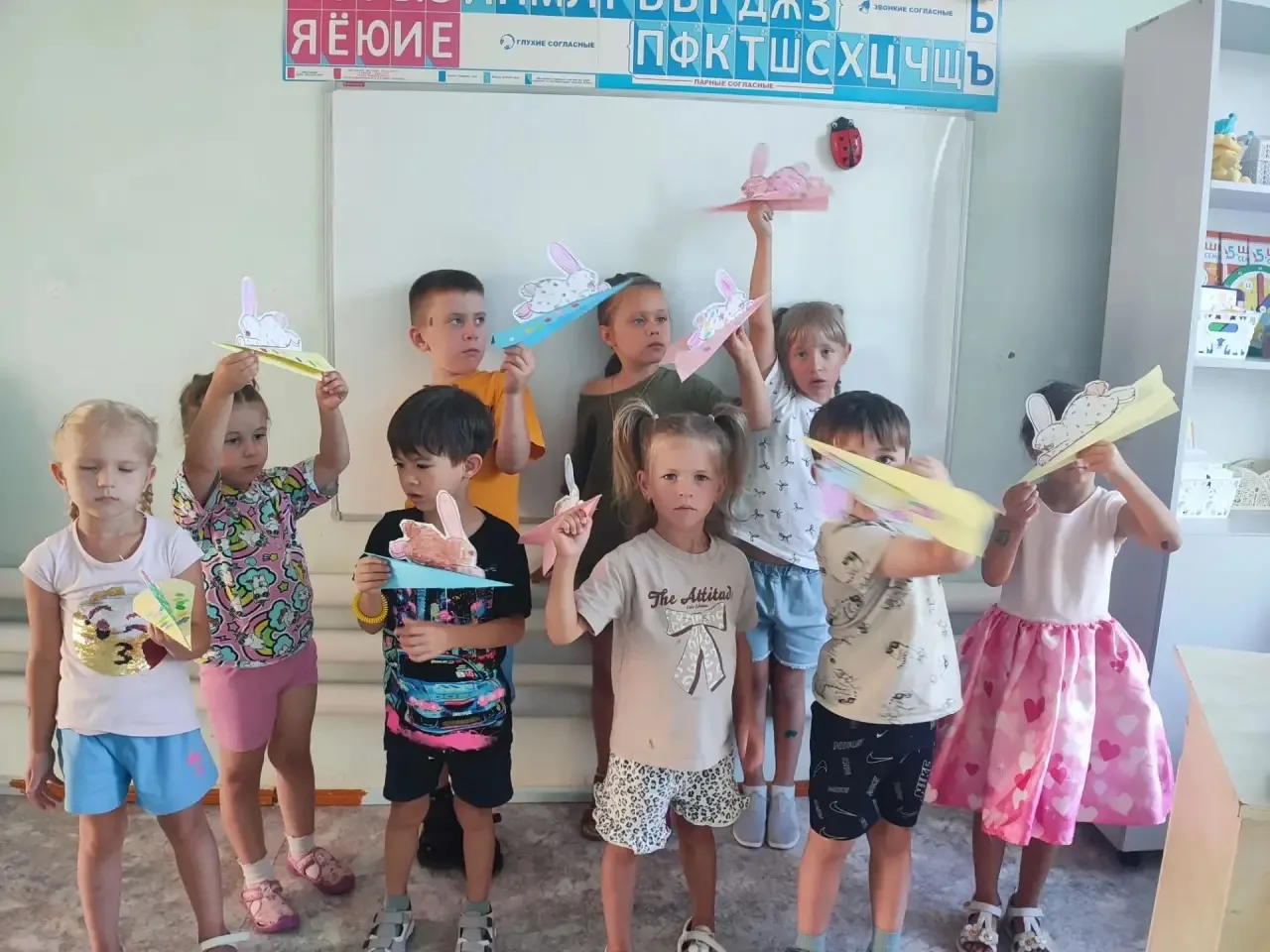 Лето, солнце и… скучающие дома дети! Так точно не должно быть! Хотите подскажем чем мож...