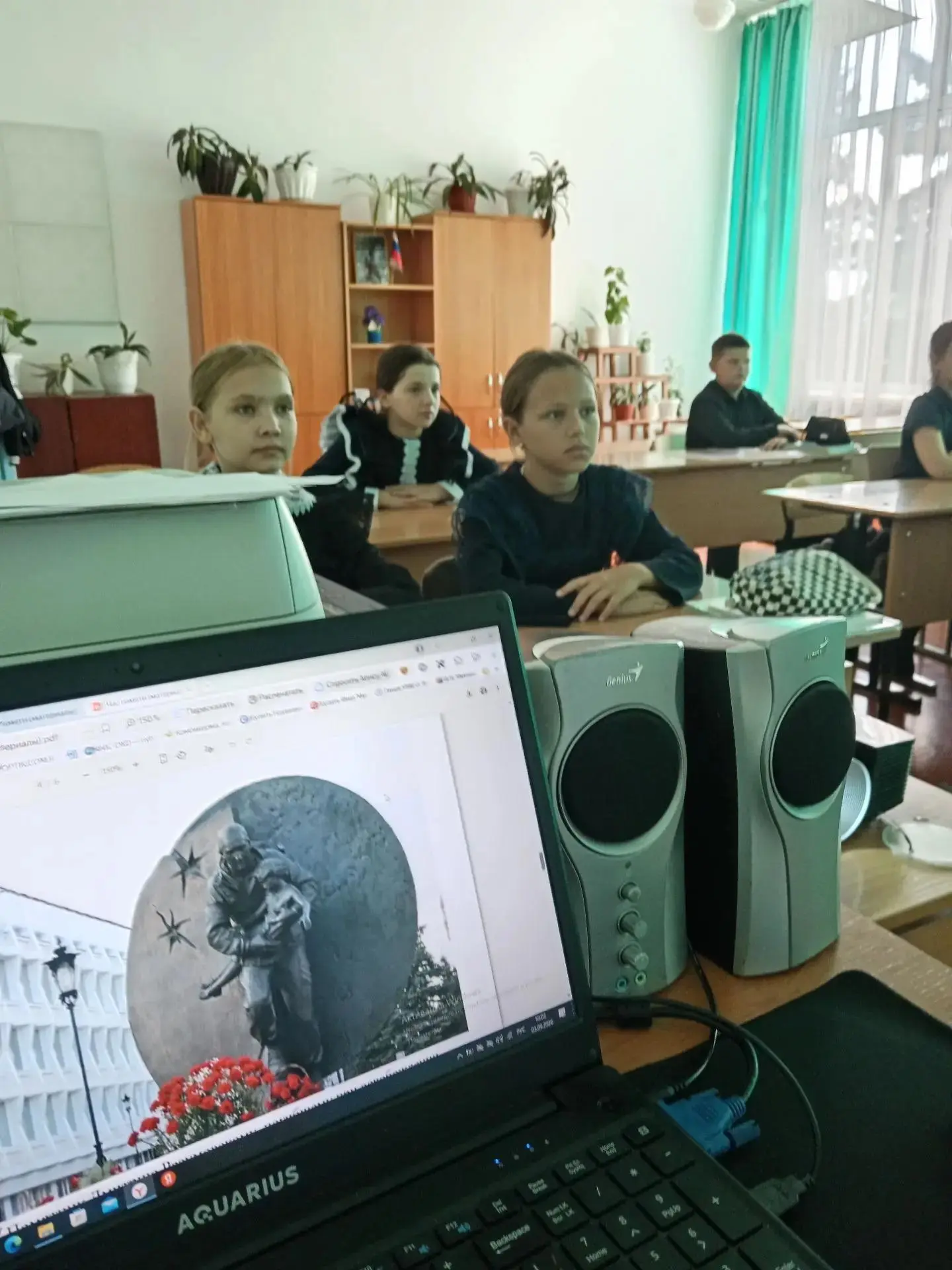 Сегодня, 3 сентября, в нашей школе проводились мероприятия посвященные "Дню солидарност...