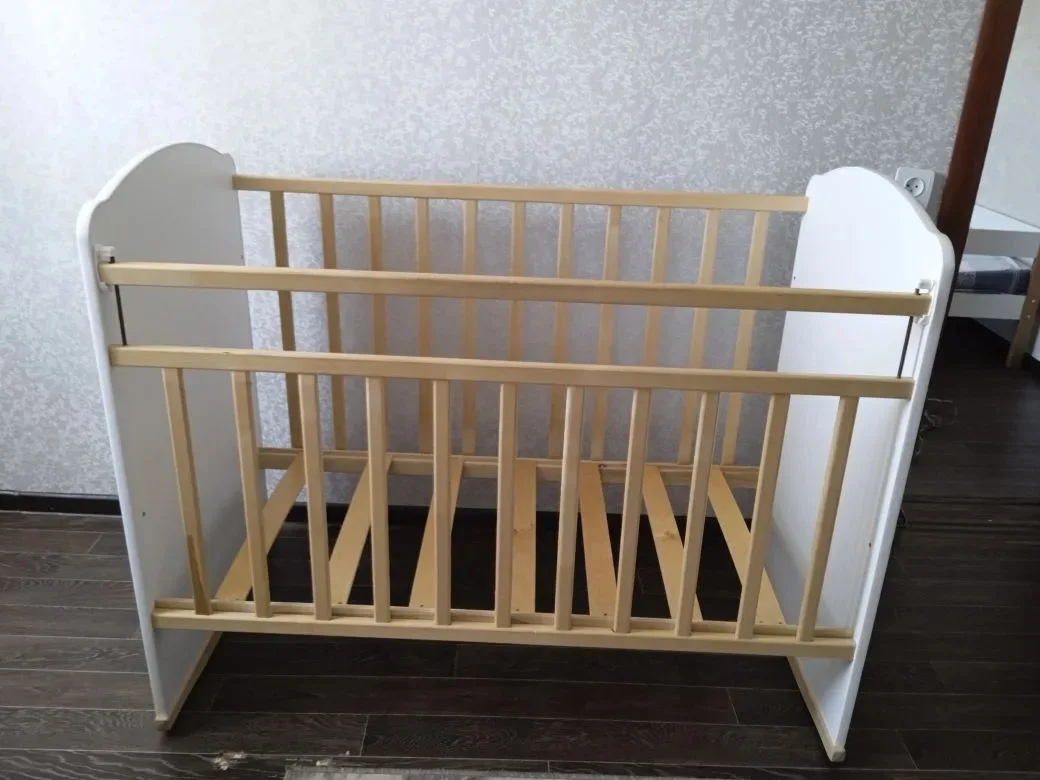 Продам детскую кроватку, после одного ребенка.