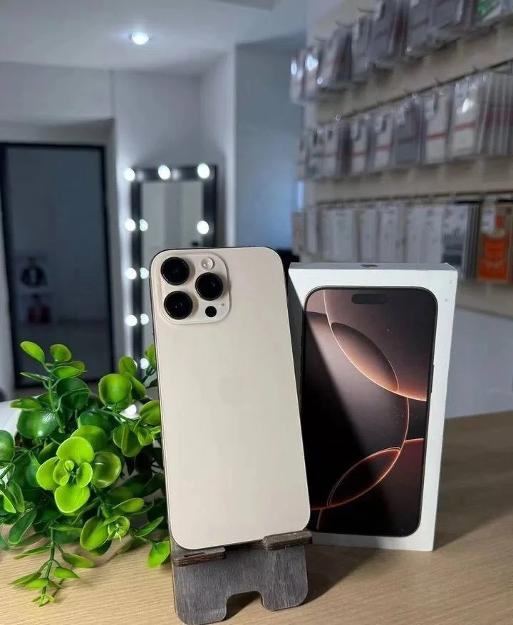 Apple iPhone 16 Pro Max