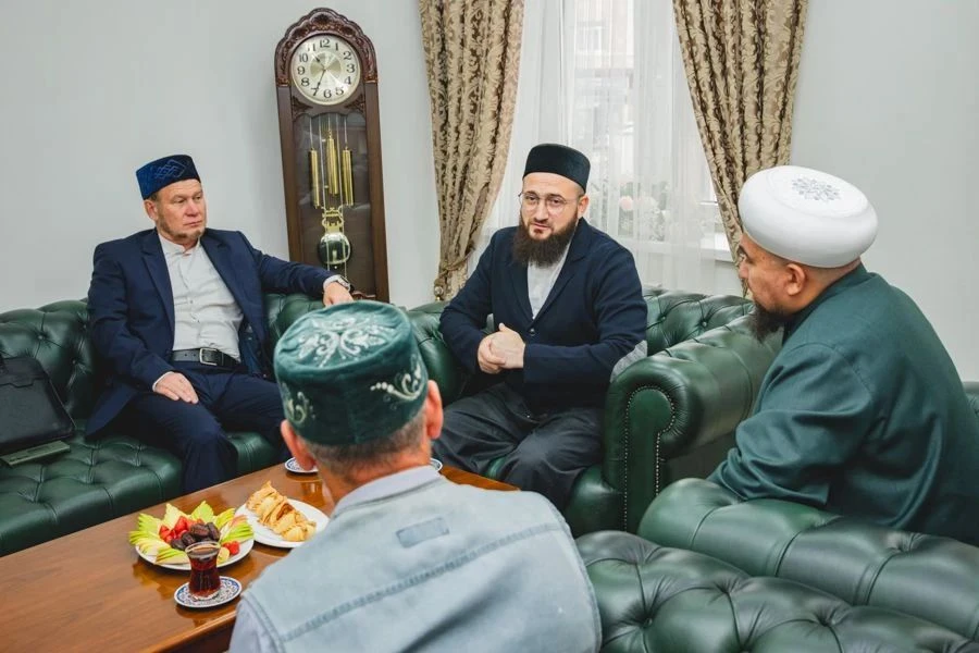 🇷🇺Муфтий Камиль хазрат провел совещание по вопросам поддержки участников СВО. Во встр...