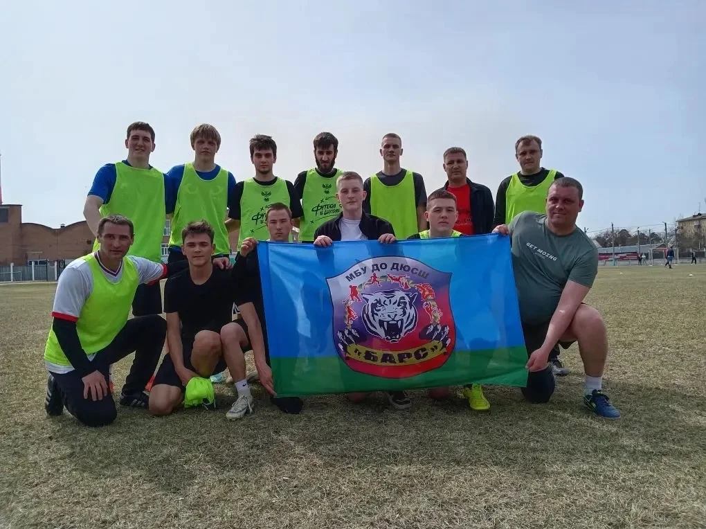 ⚽ 1 мая на стадионе «Текстильщик» прошло открытие футбольного сезона среди команд Канск...