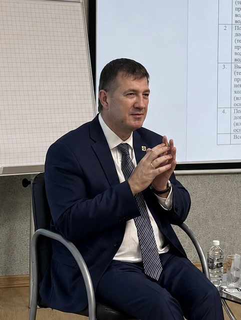 Представители власти и бизнеса обсудили ускорение подключения к сетям