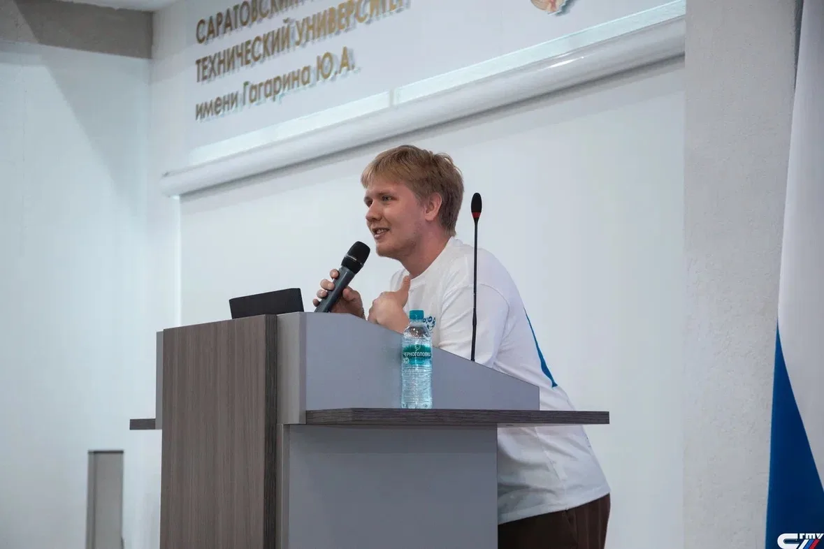 📢 Выступление председателя студсовета ФТИ на Школе молодого научного лидера