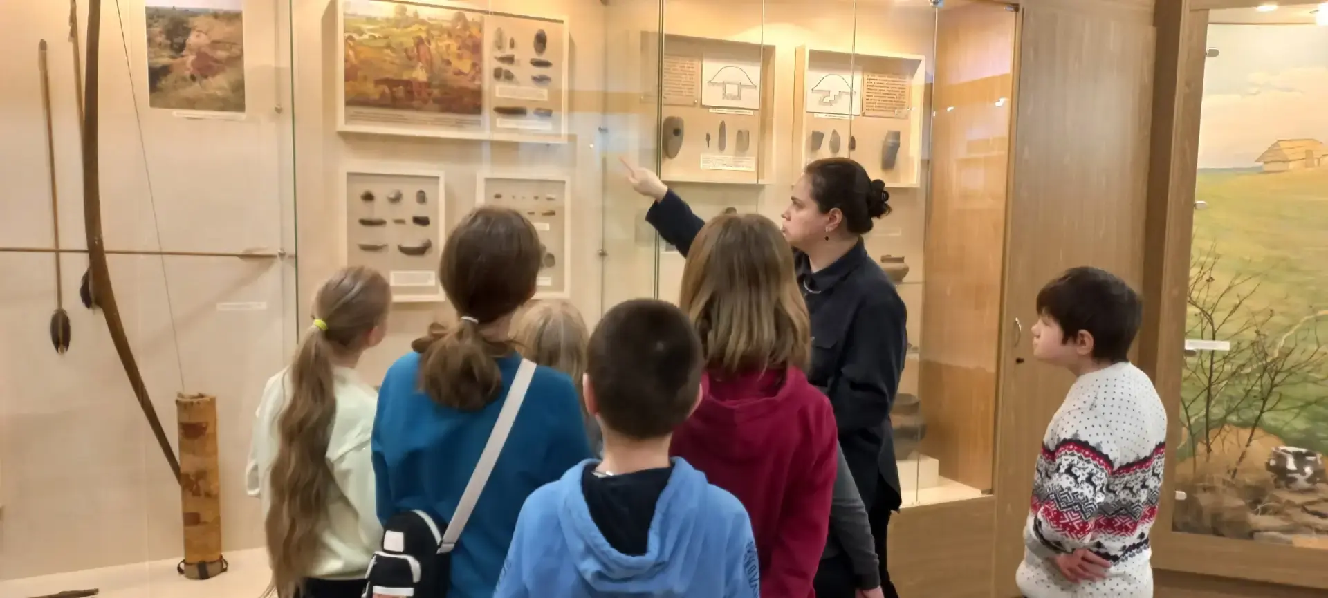 📌 Школьники из Макеевки погрузились в историю и искусство в местном музее 📌  ✨Сегодня, 31 марта 2026