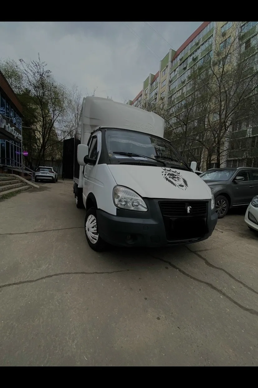 Хорошеее тех состояние 405 двиг карб 2005 г , 550 тыс торг 89507695564 кузов д 2.8 высота 1.8

-----