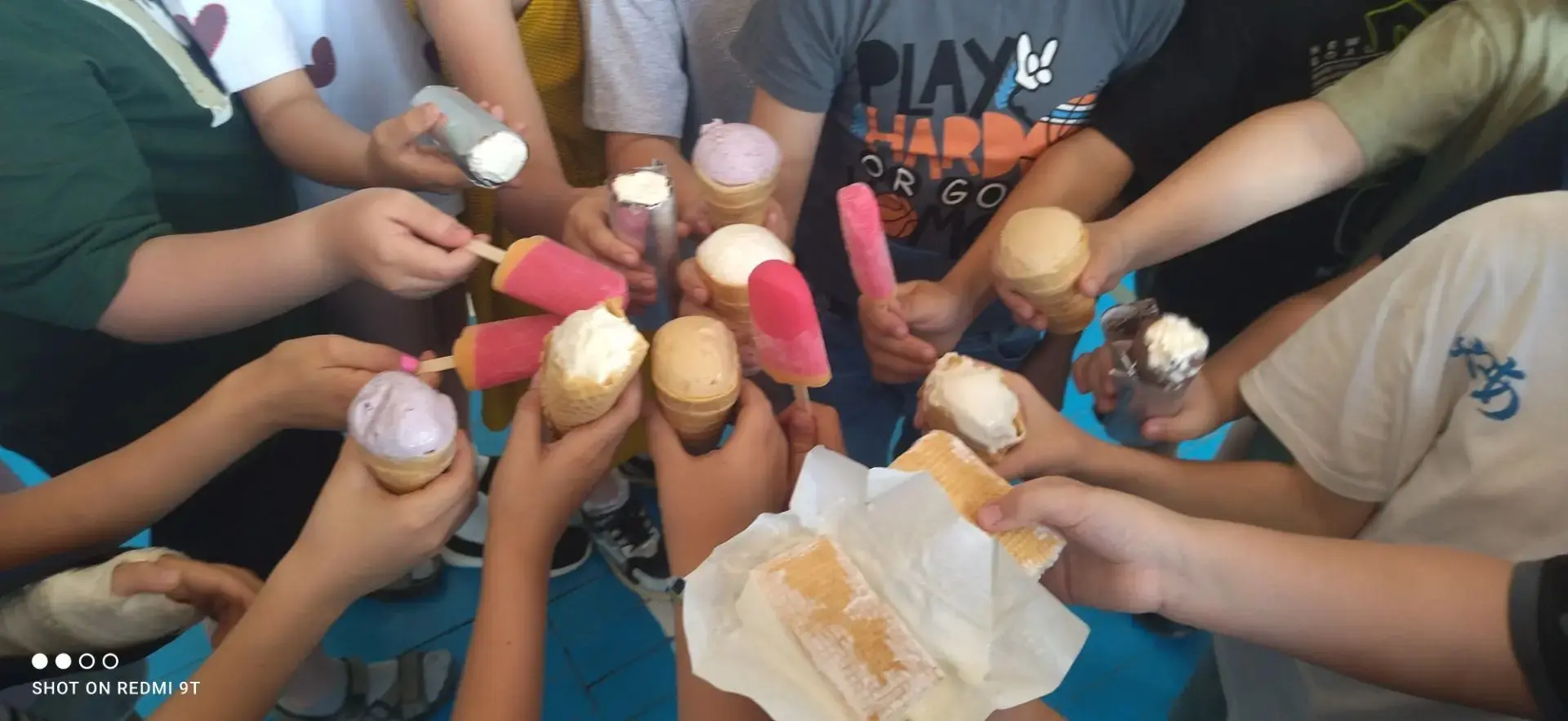 🍦 Сегодня в отряде «Солнышко» случился самый сладкий день — День мороженого!

Но это был не просто 