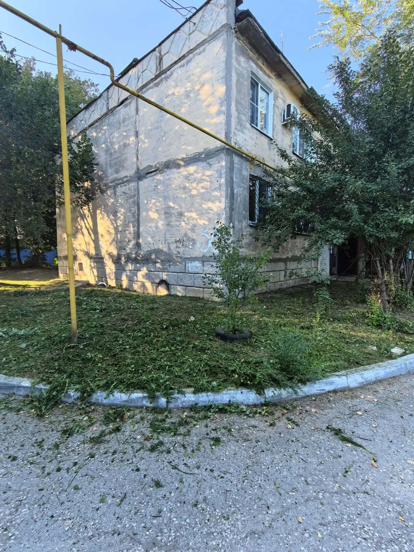 13.08.2026 Плановый покос травы по адресу: ул.Таганрогская, д.36