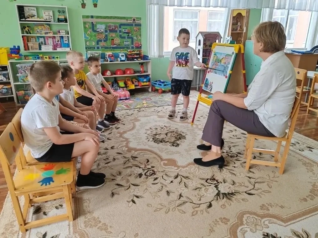 Изучаем ПДД в детском саду»