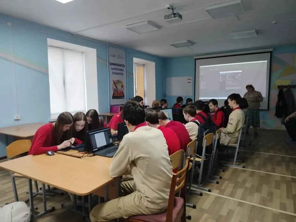 Вчера у нас прошёл очередной мастер-класс в рамках проекта «СтикерМания»! 🎨