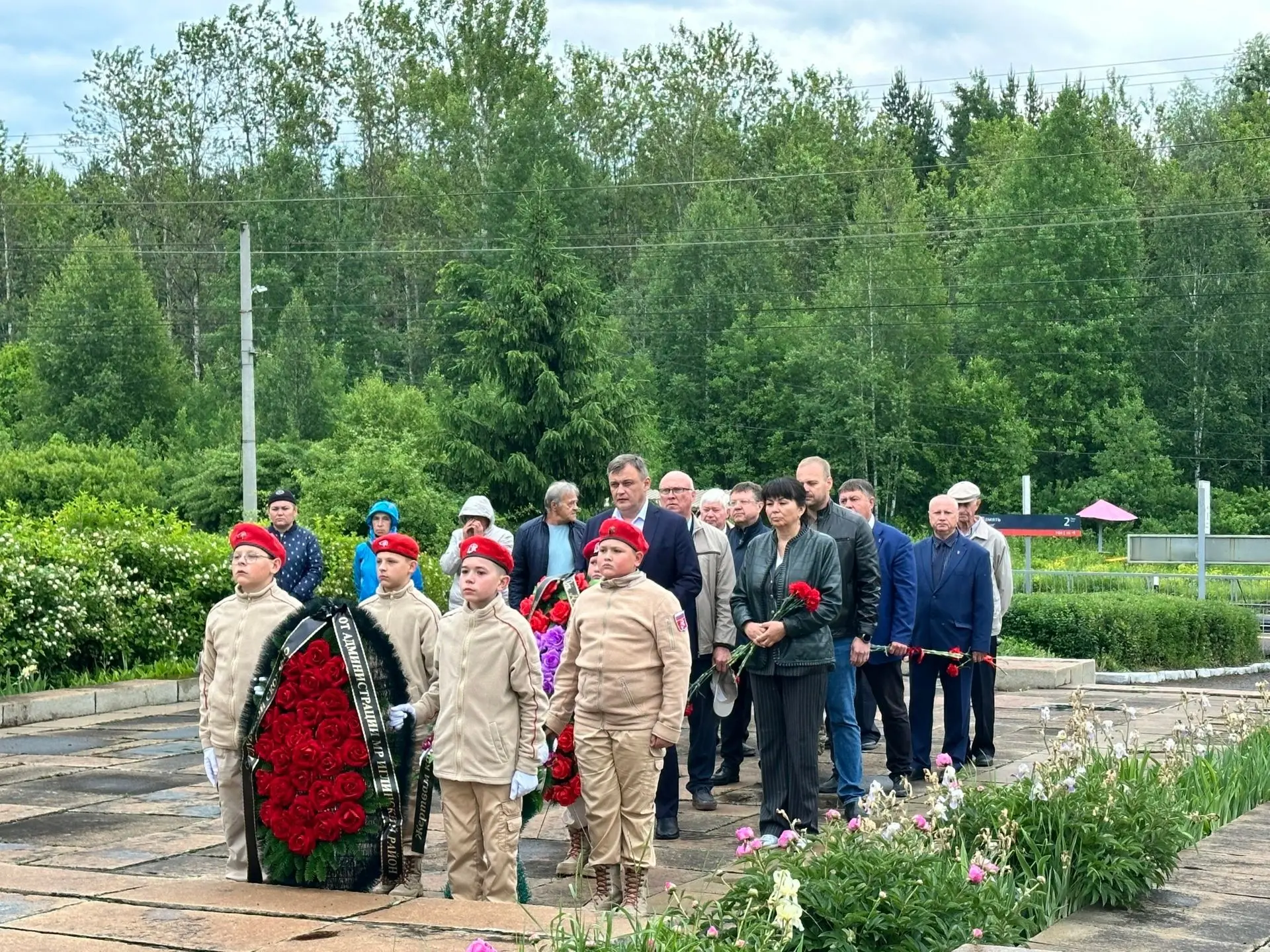 Сегодня, 4 июня, у мемориала на 1710-м километре Транссибирской магистрали прошел памятный митинг, п