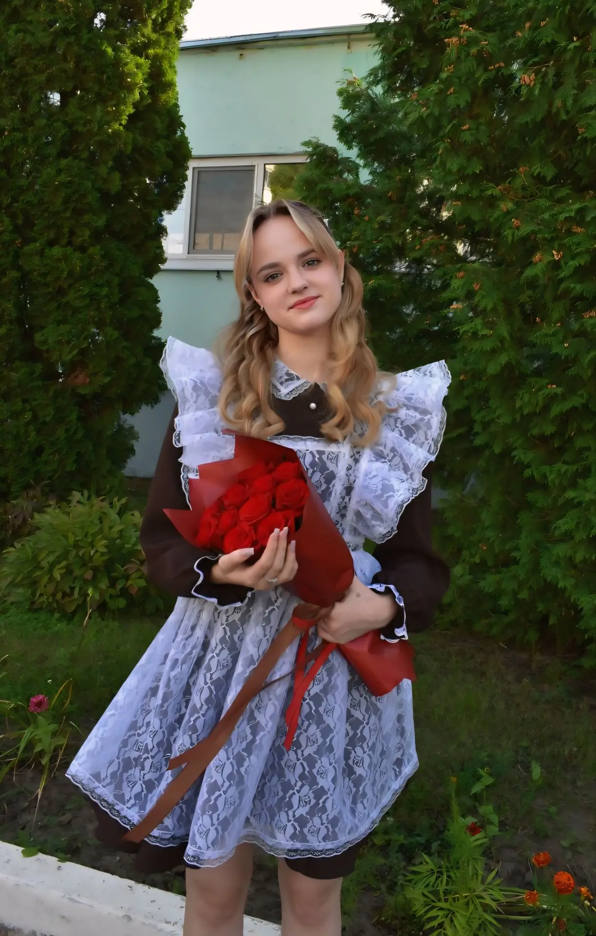 🎉 София Волкова, выпускница МБОУ «Гимназия № 6» г. Брянска, получила высший результат сразу по двум