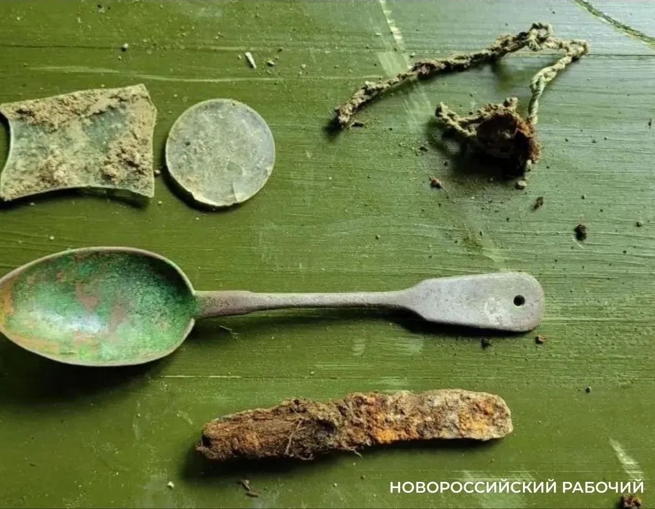 В пригороде Новороссийска обнаружили останки девяти погибших красноармейцев

Во время проведения стр